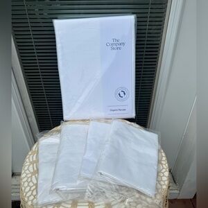 The Company Store Organic Percale Twin Duvet Cover w/4 Unbranded Pillow Cases
